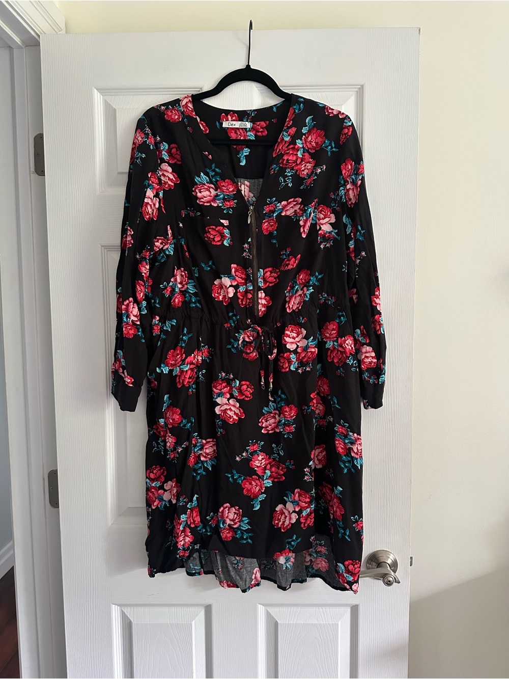 Size 1X Dex Floral Zip Front Drawstring High-Low Dress - Picture 3 of 8